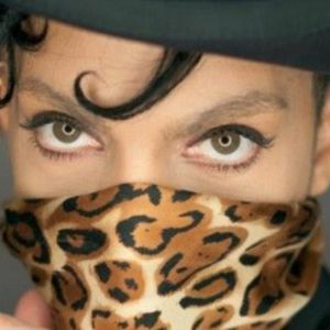 Meet your Posher, Malika